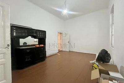 FABRIC - 4 CAM - ETJ.1 - 2 BAI - 3 BOXE - CURTE - ARHITECTURAL - ZONA ISTORICA- - 5