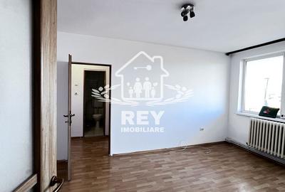 Apartament 2 camere,bloc cu lift, Str. Oștirii/Mihai Viteazul/N.Iorga - 11