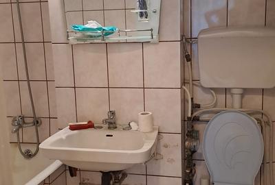 Apartament cu 3 camerere, decomandat - 19