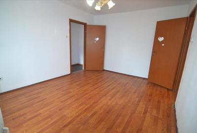 Apartament 2 camere Astra - Saturn etajul 2 - 1
