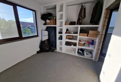 Apartament 3 camere, etaj 1, parcare subterana, boxa, 74 mp, Floresti - 17