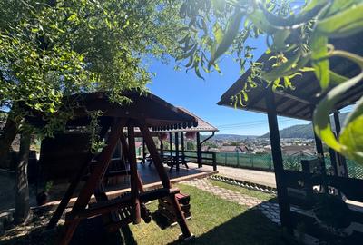 Proprietate cu 2 Vile și Vedere Panoramică – Gura Humorului (1km de Centru) - 1