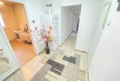 3 camere-Decomandat- Salaj- COMISION 0% - 9