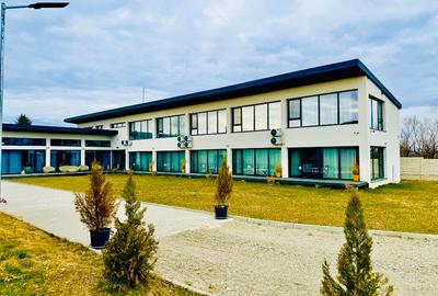 Pensiune Valea Avrigului + o casă de locuit - 1