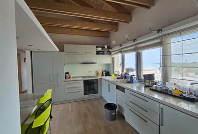 Penthouse 136 mp plus garaj dublu, Complexul Studențesc, comision 0% - 1