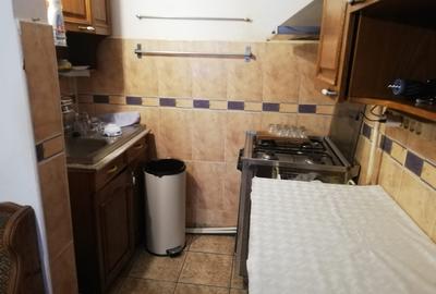 Vand apartament 3 camere cu spatiu generos - 4