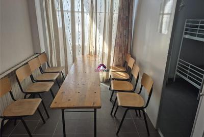 Loc în cameră — 160 EUR lună | Tot inclus | Metrou 2 minute Mihai - 12