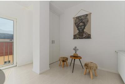 3 apartamente de inchiriat, parcare inclusa, propietar - 1