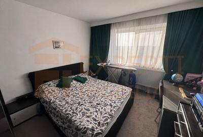 Apartament 2 camere de vanzare situat in zona Casa de Cultura, Constanta - 1