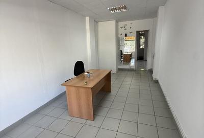 De vânzare spațiu comercial Zona centrala - 1