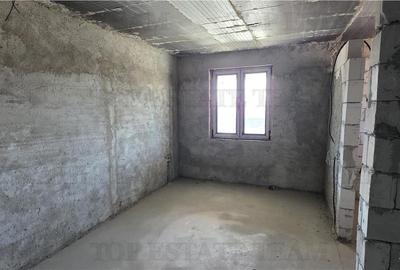 Domnesti - Oportunitate investitie/ Teren 1.643 mp + casa la gri 476mp/  pozitie - 23