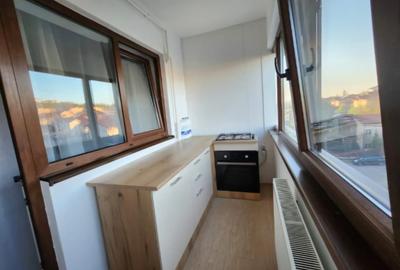 Apartament cu 2 camere decomandat în Bucium