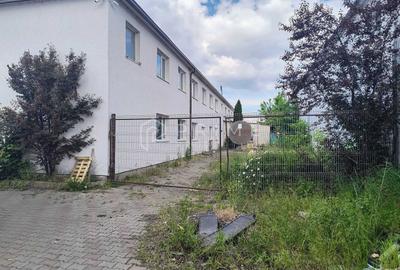 Spațiu industrial modern cu panouri fotovoltaice și acces TIR - 1