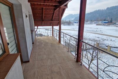 Vindem proprietate in orasul Frasin, Bucsoaia - Bucovina - 9