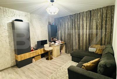 Apartament de vanzare, cu 2 camere, renovat complet, etaj 3 - 3