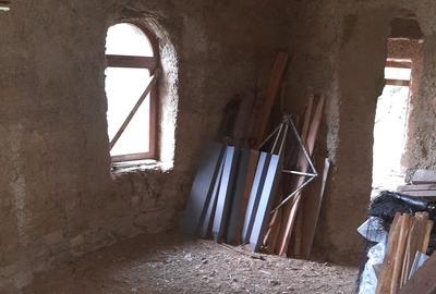 Proprietate pe Valea Vâlsanului – Cabane din lemn + Casă ecologică COB - 20