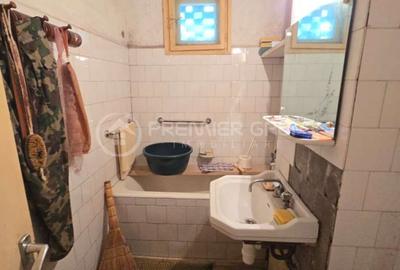 Etaj 1! Apartament 2 camere, Podu Ros, 50mp, CT - 7