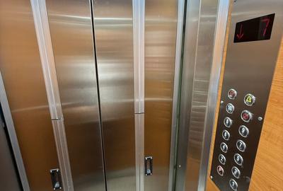 Ap 4 camere 67 mp Mega mall-bloc izolat termic-terasă refăcută! - 20