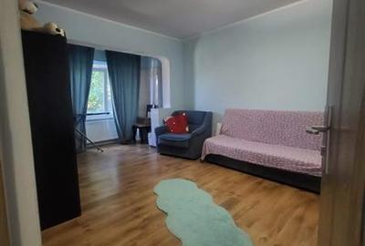 Apartament 2 Camere, Decomandat, etaj 2 din 3 - 3