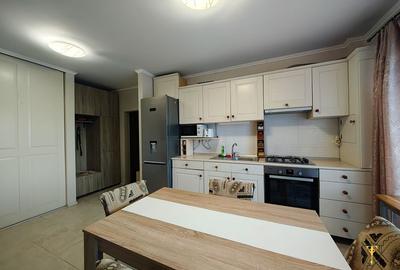 Apartament 2 camere Floresti - 1