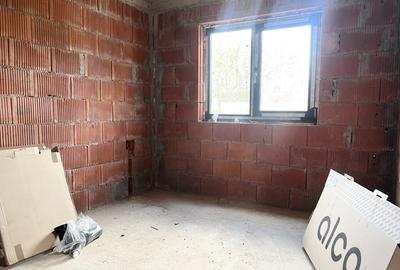 Duplex, 102mp Utili, 225mp Teren, 4 Camere, Constructie Noua  - Giroc - 6