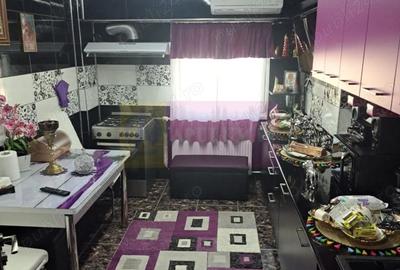 Vanzre apartament 2 camere decomandat   Calea Văcărești - 3