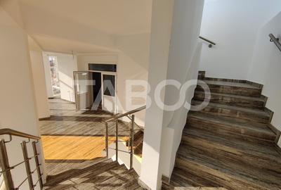 Spatiu comercial de inchiriat la strada intens circulata Central Sibiu - 10