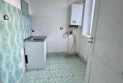 Ultracentral, langa Ateneu - 8