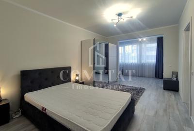 Apartament cu 2 camere semidecomandat, mobilat în Florești
