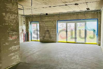 Apartament cu 3 camere semidecomandat în Europa