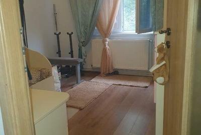 Vanzare apartament 3 camere Dristor