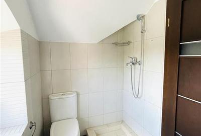 VANZARE VILA 8 CAMERE 652 mp teren zona Sisesti Sector 1 - 39