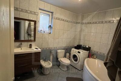 De vanzare apartament de 3 camere 102mp cartier Andrei Muresanu - 6