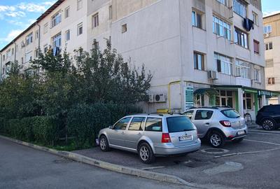 Apartament 3 camere etajul 3  strada Siret - Adjud - 8
