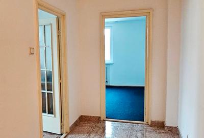 Apartament 2 camere dcomandate in zona Precista - zona Independentei - 14