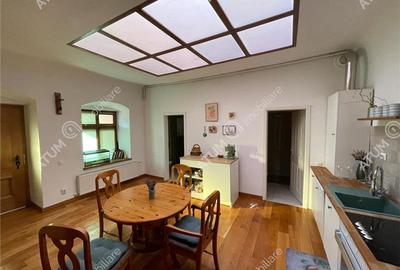 Apartament cu 2 camere decomandate la casa in zona ultracentrala Sibiu - 9