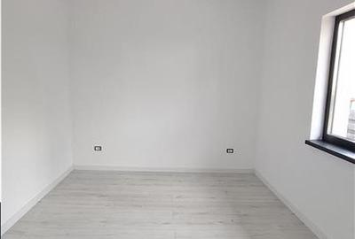 Casa 4 camere Rediu,2 bai, Incalzire pard - 11
