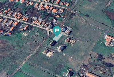 Loc de casa de 535mp în Livada - 1