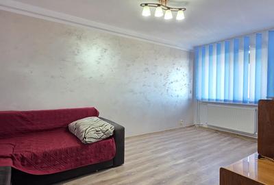 SUPEROCAZIE ! GARA 2 CAMERE DECOMANDATE RENOVAT MOBILAT VEDERE LA MARE 76.900 E - 1