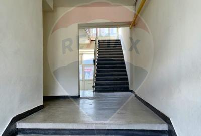 Apartament cu 4 camere de vânzare,  str. 1 Decembrie 1918 - 10