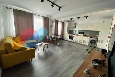 Apartament cu 2 camere semidecomandat, mobilat în Borhanci