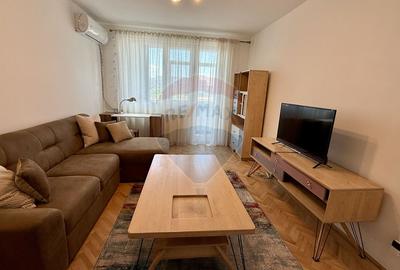 Apartament cu 2 camere circular, mobilat în Gara de Nord