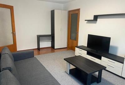 Închiriere Apartament cu 2 camere renovat, 4 min metrou Costin Georgian - 3