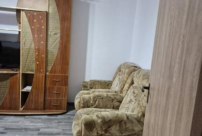 Apartament cu 2 camere decomandat, mobilat în Berceni