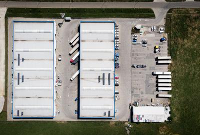 Parc industrial cu platformă betonată lângă A1 - 12