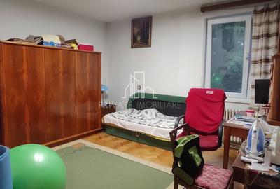 Apartament 3 Camere, De Vanzare, Romanu VIvu, 7 Noiembrie - 5
