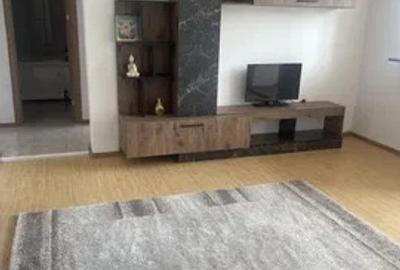 Apartament cu 2 camere semidecomandat, mobilat în Dacia