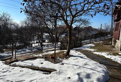 Casa gospodarului, bine întreținută, cu teren generos – Comarnic - 19