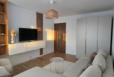Apartament renovat, lângă Golden Tulip, decomandat, modern - 1
