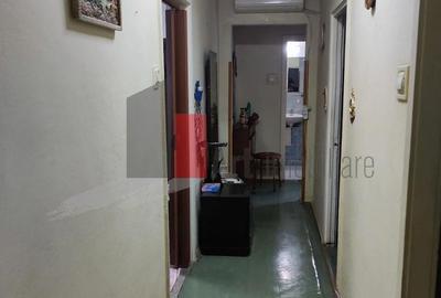 Vânzare apartament decomandat 4 camere - Bd. Brâncoveanu - Turnu Măgurele - 1